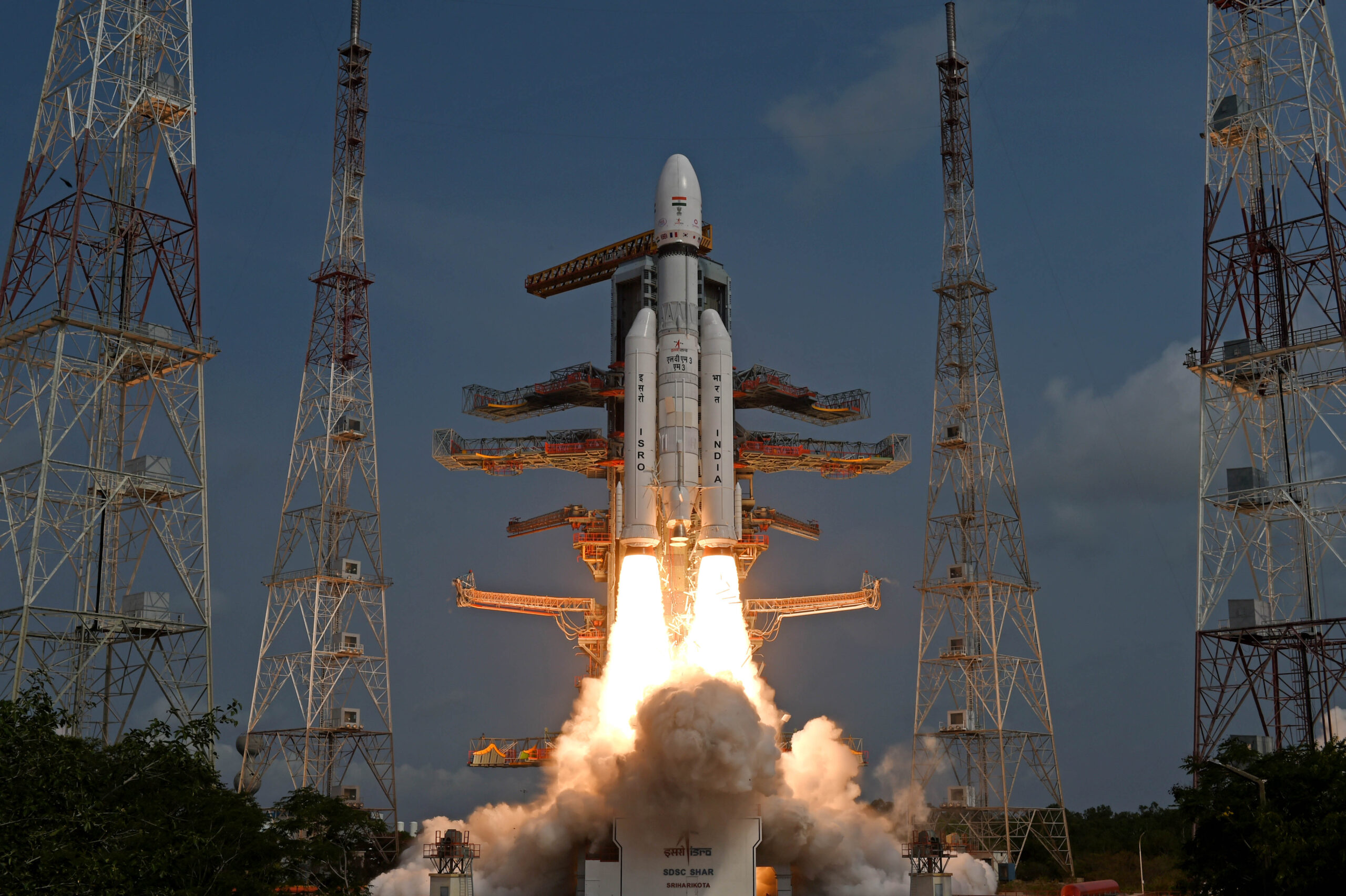 与ISRO / NSIL成功发射36颗OneWeb卫星标志着实现全球连通性的关键里程碑