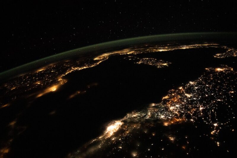 美国太空部队正在研究极低地球轨道（VLEO）的潜在用途