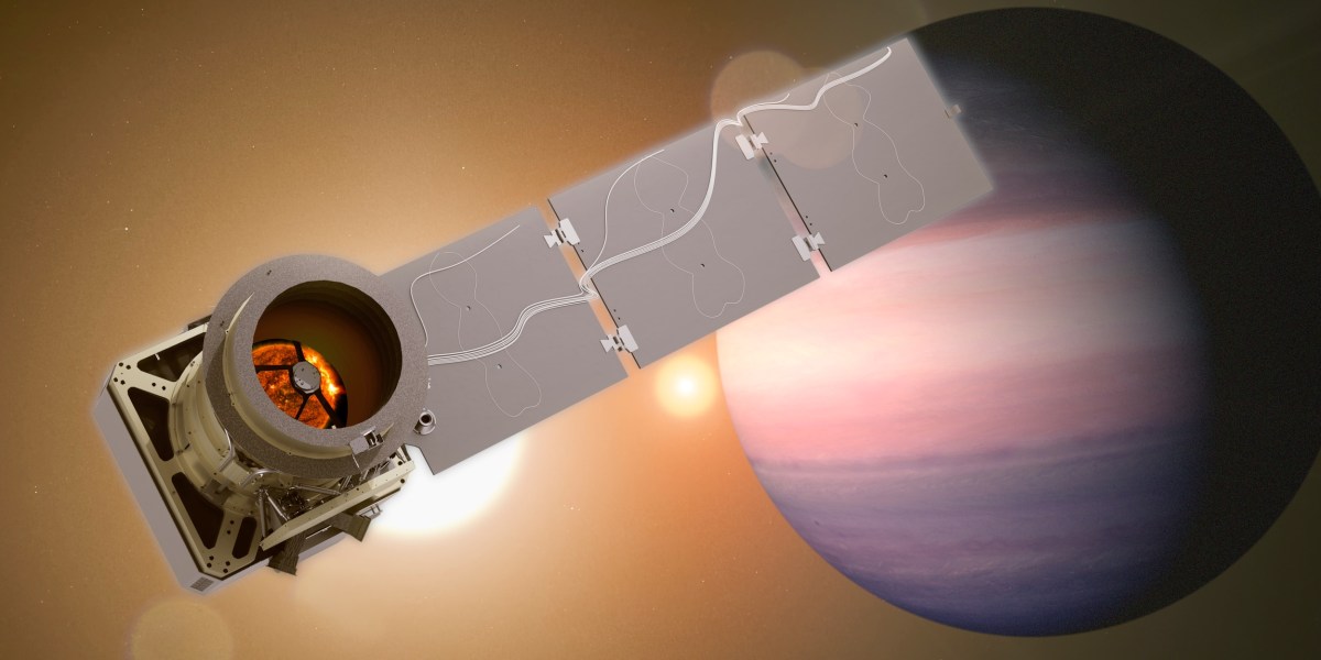 NASA天体物理学和商业卫星通过SpaceX拼车任务发射升空